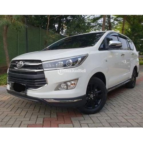 Mobil Bekas MPV Toyota Kijang Innova Reborn Venturer 2 0 Bensin AT 2016