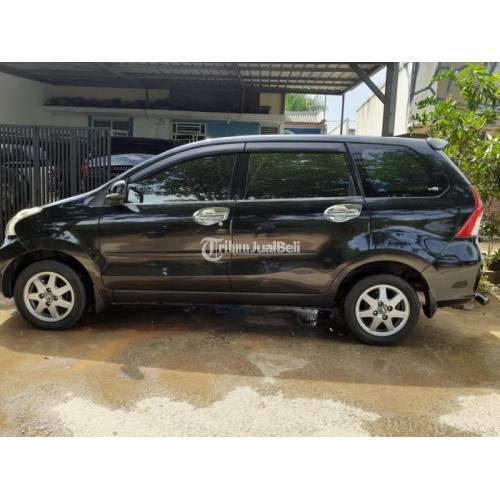 Mobil Daihatsu Xenia R Deluxe Bekas Tahun Mulus Pajak Hidup