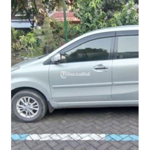 Mobil Bekas Daihatsu Xenia 2013 Tipe R Manual Full Orisinil Tangan