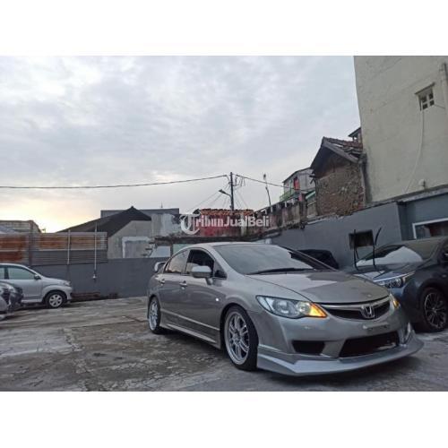 Honda Civic FD Matic Tahun 2006 Sudah Sedikit Modif Warna Silver Mulus