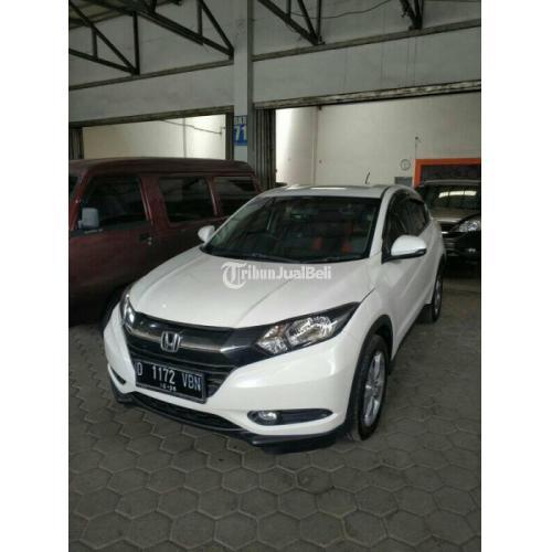 Mobil Honda HRdiV E AT 2017 Warna Putih Bekas Low KM Body Mulus Pajak