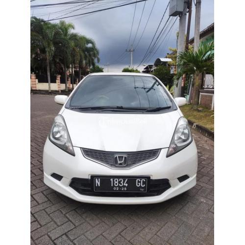 Mobil Honda Jazz Rs Tahun Bekas Warna Putih Siap Pakai Nego Di