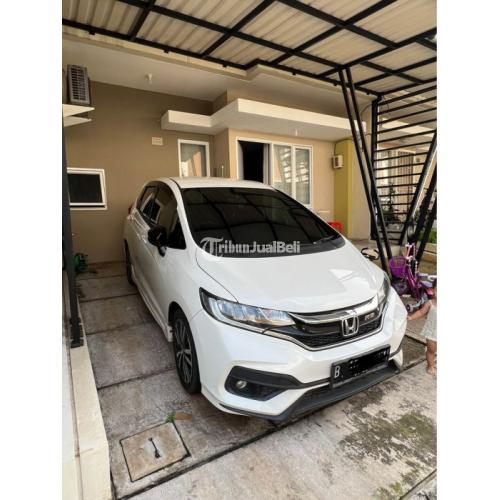 Mobil Honda Jazz RS Tahun 2018 Bekas Matic Warna Putih Di Tangerang