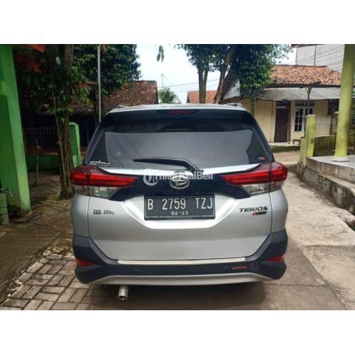 Mobil Daihatsu Terios R Deluxe Mt Bekas Tangan Pertama Fullset