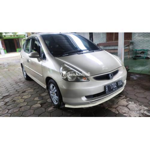 Mobil Honda Jazz Tahun 2004 Matic Bekas Siap Pakai Harga Murah Di