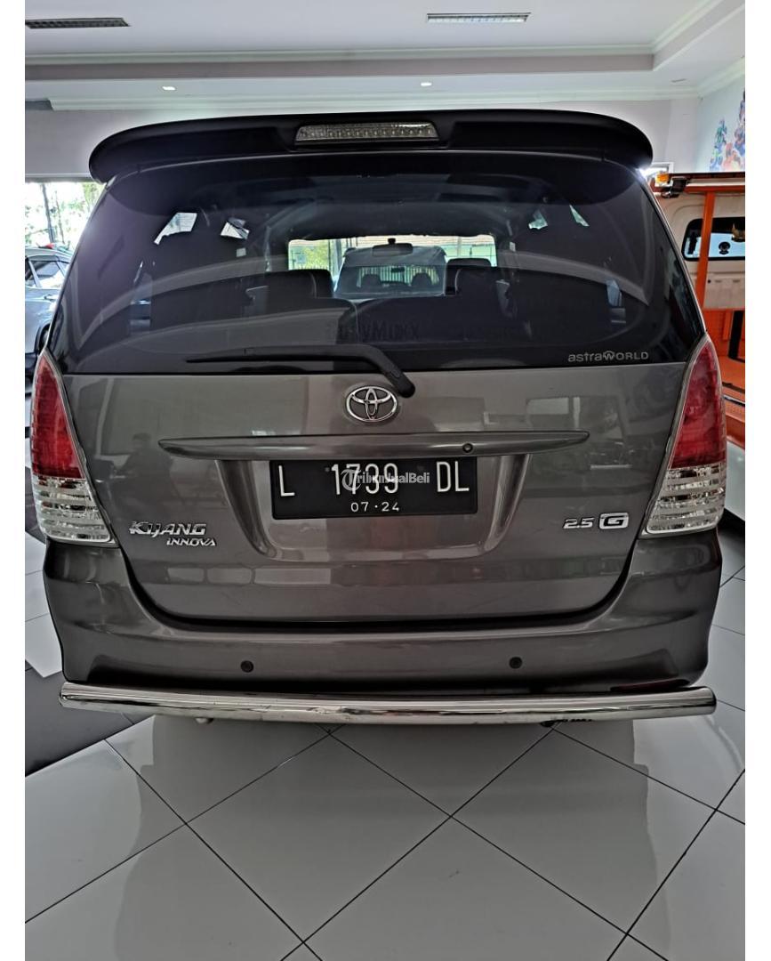 Mobil Toyota Kijang Innova Tahun 2009 Bekas Tangan Pertama Terawat Di