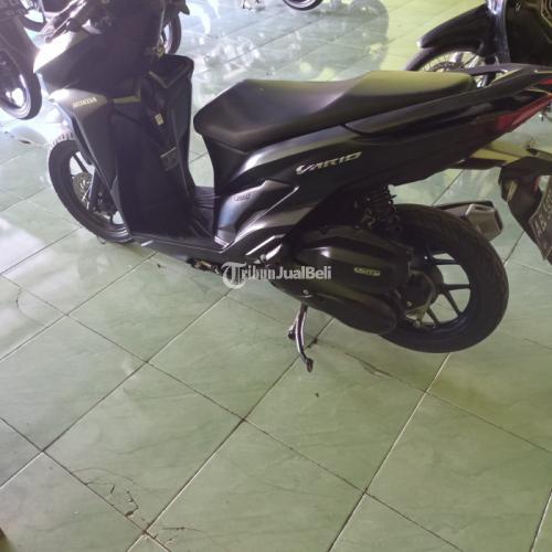 Motor Honda Vario CBS ISS Bekas Tahun 2021 Warna Hitam Di Bantul