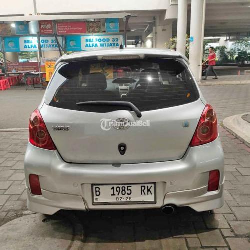 Mobil Toyota Yaris Bekas Tahun 2012 Silver Matic Bensin Di Jakarta