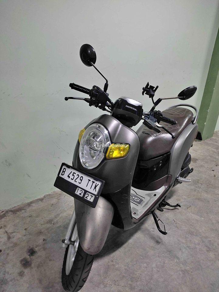 Motor Honda Scoopy Bekas Tahun Warna Grey Tangan Pertama Harga