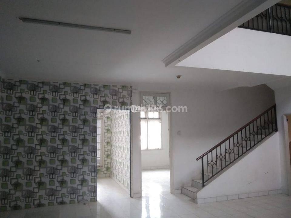 Dijual Rumah Design American Classic Kota Wisata Cibubur Di Bogor