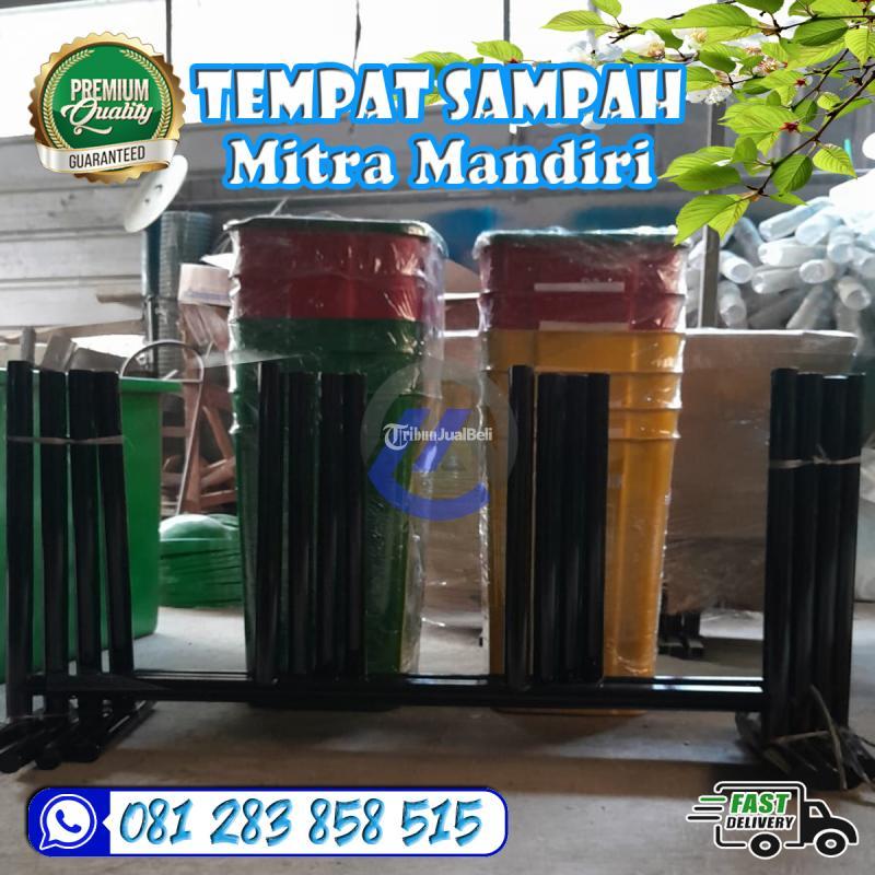 Tempat Sampah Kotak In Kapasitas Liter Bahan Fiberglass Di