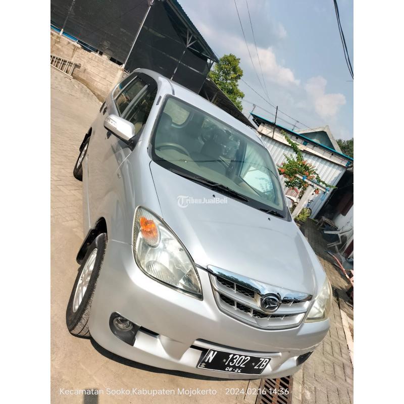 Mobil Daihatsu Xenia Silver Tahun 2008 Bekas Sehat Di Mojokerto Jawa