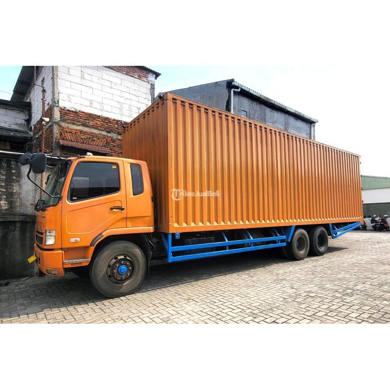 Truk Mitsubishi Fuso Tronton X Box Besi Di Jakarta Utara