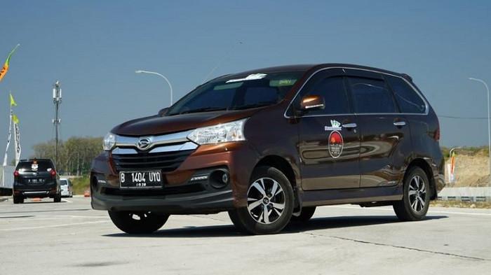 Mobil Favorit Keluarga Cek Harga Daihatsu Xenia Tahun 2014 Yang Makin