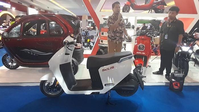 Motor Listrik Selis GO Plus Resmi Hadir Di IIMS 2023 Ini Harga Dan