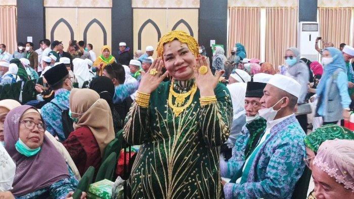 Viral Jemaah Haji Ternyata Pakai Perhiasan Emas 180 Gram Imitasi Ini