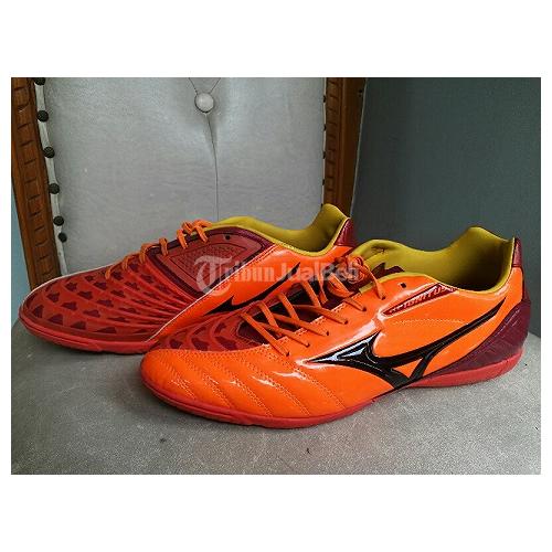 Harga sepatu shop futsal mizuno