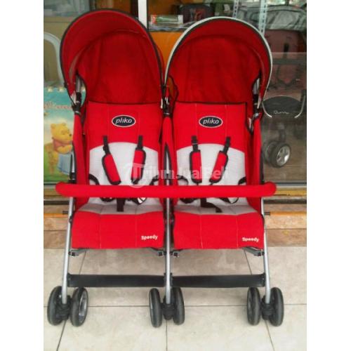 Stroller buat hotsell anak kembar