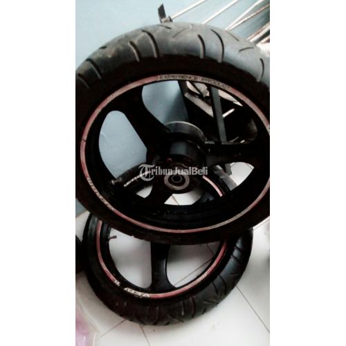 Velg & Ban Motor Besar Komplit