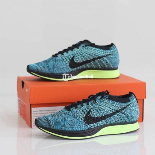 Harga sepatu nike flyknit racer cheap oreo