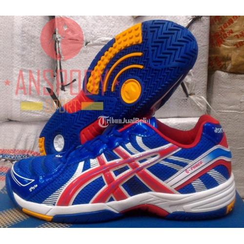 Sepatu volly asics clearance tiger