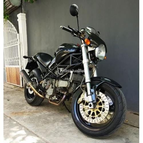 Ducati Monster 900 ie Warna Hitam Tahun 2005 Mesin Sehat Waras