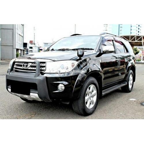 Mobil Toyota Fortuner Second Manual Diesel Tahun 2009 Hitam - Jakarta Utara