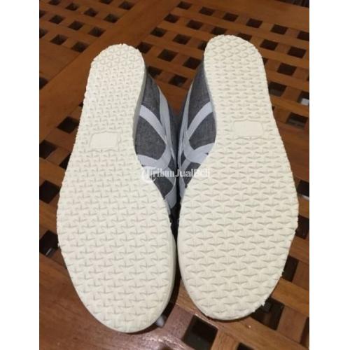 Sepatu Onitsuka Tiger Mexico 66 slip on Abu Abu Size 42,5 BNIB di