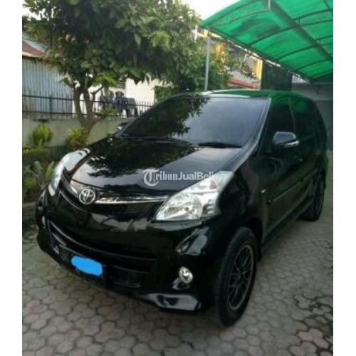 Toyota Avanza Veloz 2017 Hitam Metalik: Perpaduan Gaya dan Fungsionalitas yang Tak Lekang Waktu
