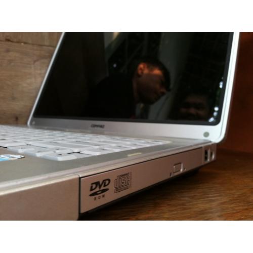 Laptop Compaq presario c300