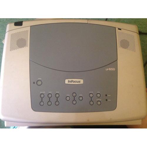 proyektor Infocus LP850 4500 lumens