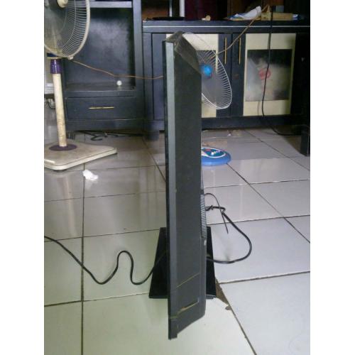 Toshiba Regza LED TV 32 Inch (32PB200EJ) di Bekasi - Tribun JualBeli