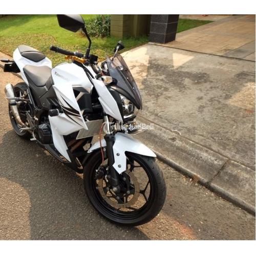 KAWASAKI NINJA z250 CC Tahun 2013 Warna Putih Modif Z800 - Banten