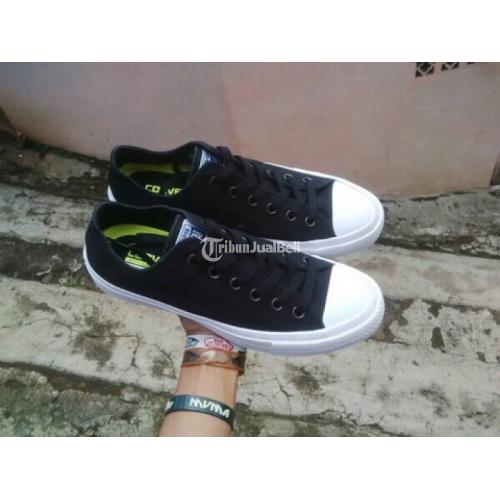 Sepatu converse clearance chuck taylor 2