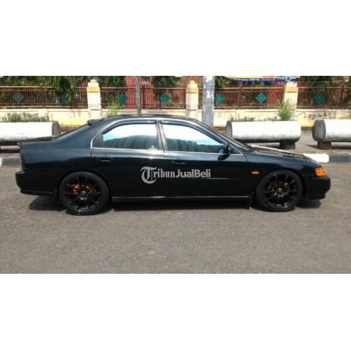Honda Accord Cielo Tahun 1994 Hitam Metalik - Kemayoran, Jakarta Pusat