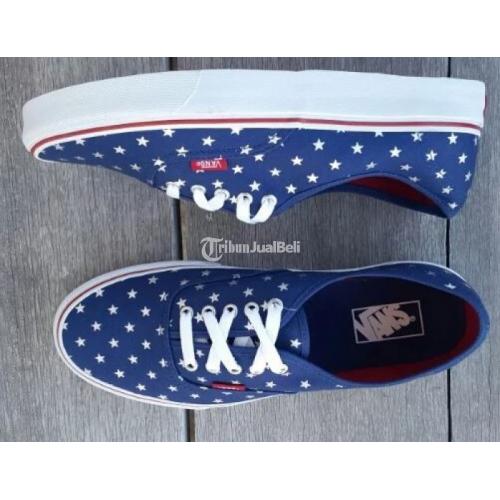 Vans Authentic Studded Stars Navy Blue Size 43 BNIB di Jogja