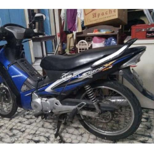 Motor Honda Supra X 125 Tahun 2006 Plat AB Hitam Biru di - Main Image