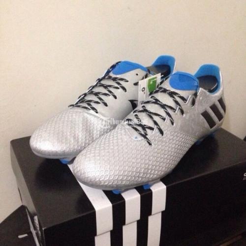 Sepatu Bola Adidas Messi fg Silver Original Size 40,41,42,43