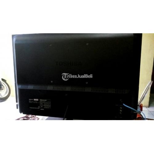LED TV Toshiba 32 Inch USB HDMI Fungsi Normal Mulus di Kelapa Gading