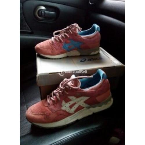 Sepatu Sneaker Jepang Ori Asics Gel Lyte V X Ronnie Rose Gold