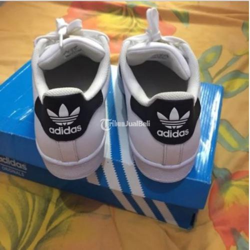 Sepatu adidas Superstar Bekas Warna Putih Size 42 Masih Bagus Like