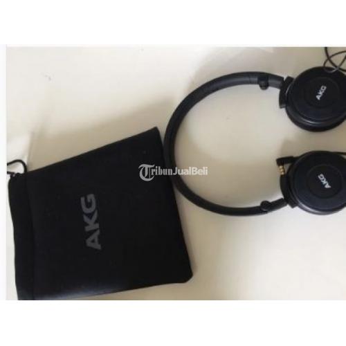 Headphone Bekas Murah Merk AKG Y30 Mulus Fullset Like New di Surabaya