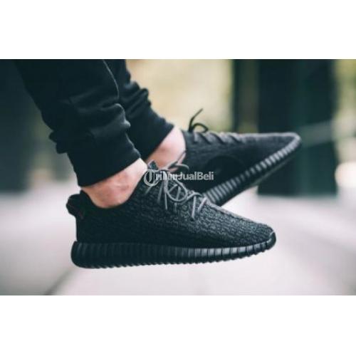 Sneaker Adidas Yeezy 350 Boost Oxford Hitam Grade Original Import di Jakarta TribunJualBeli