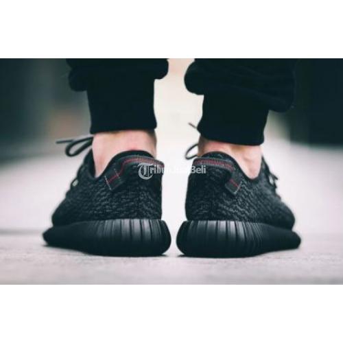 Adidas yeezy hitam on sale original