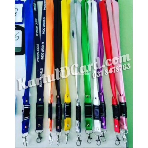 Tali ID Card Bahan Dasar Lanyard Warna Menarik di Surabaya - Tribun ...