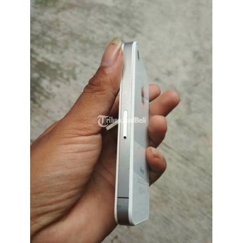 Handphone Apple iPhone 4 32GB Bekas Second Harga Murah - Makassar