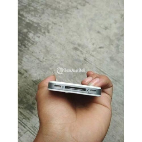 Handphone Apple iPhone 4 32GB Bekas Second Harga Murah - Makassar