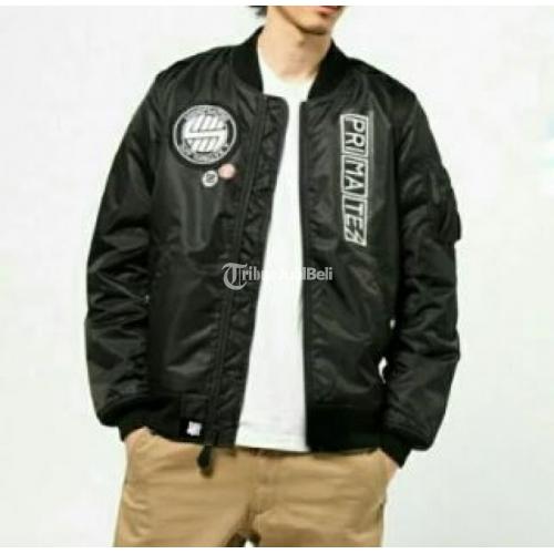 Jaket Bomber Premium Warna Hitam Size L Material Scott Puma Warna dan Size Terbatas - Bandung