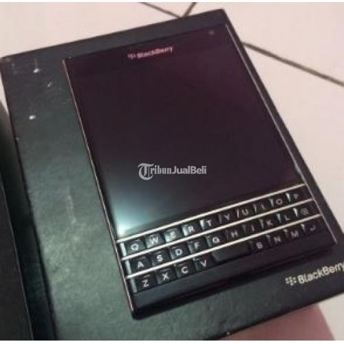 Blackberry PASSPORT Black Handphone Bekas Murah Lengkap Ex Garansi Segel Murah - Jakarta