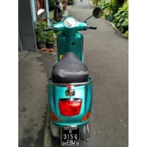 Piaggio LX 150 3V Tahun 2013 Cat Keren Mulus Mesin Normal Harga Nego - Jakarta